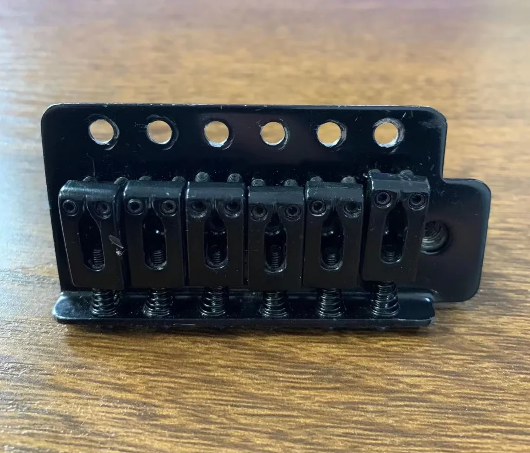 Vintage 6-Point Guitar Tremolo System for Stratocaster 2 Vintage 6-Point Guitar Tremolo System for Stratocaster - Image 2