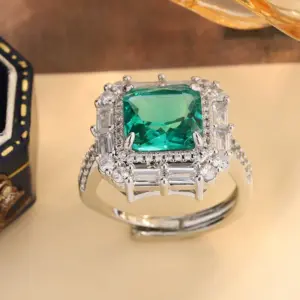 Elegant Silver Ring with Green Zircon 8 S2be2f34185c740d59f57147df8630de95