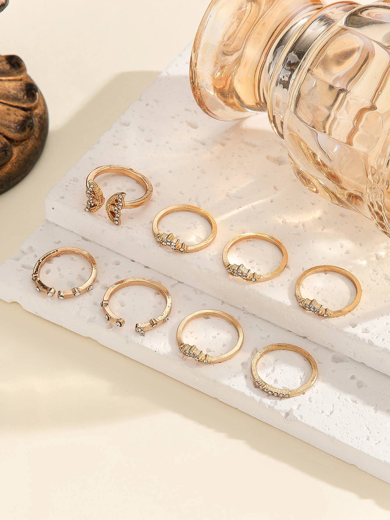 Elegant Set of Eight Butterfly Rings 4 Elegant Set of Eight Butterfly Rings - Image 4