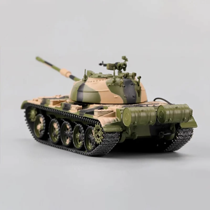 1:64 Scale Camouflage Military Tank Model 3 1:64 Scale Camouflage Military Tank Model - Image 3