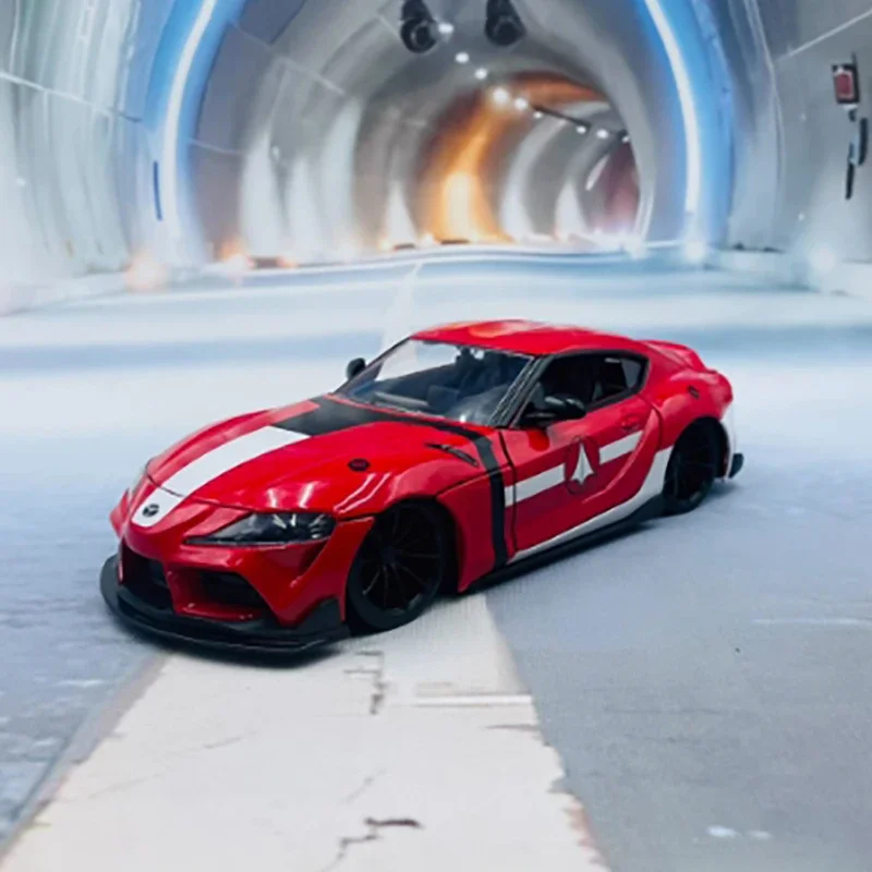 1/24 Scale Toyota GR Supra Diecast Model 2 1/24 Scale Toyota GR Supra Diecast Model - Image 2