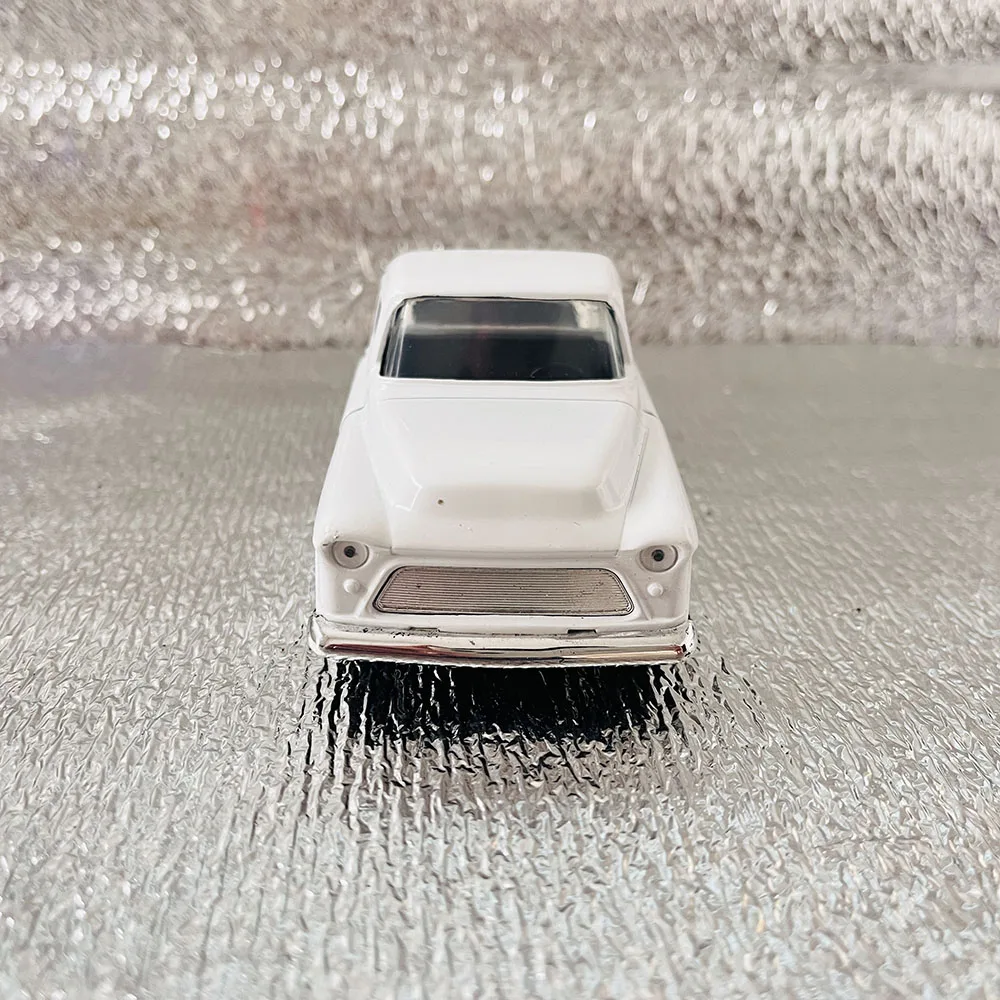 1955 Chevrolet Pickup Truck Model 1:32 Scale 4 1955 Chevrolet Pickup Truck Model 1:32 Scale - Image 4