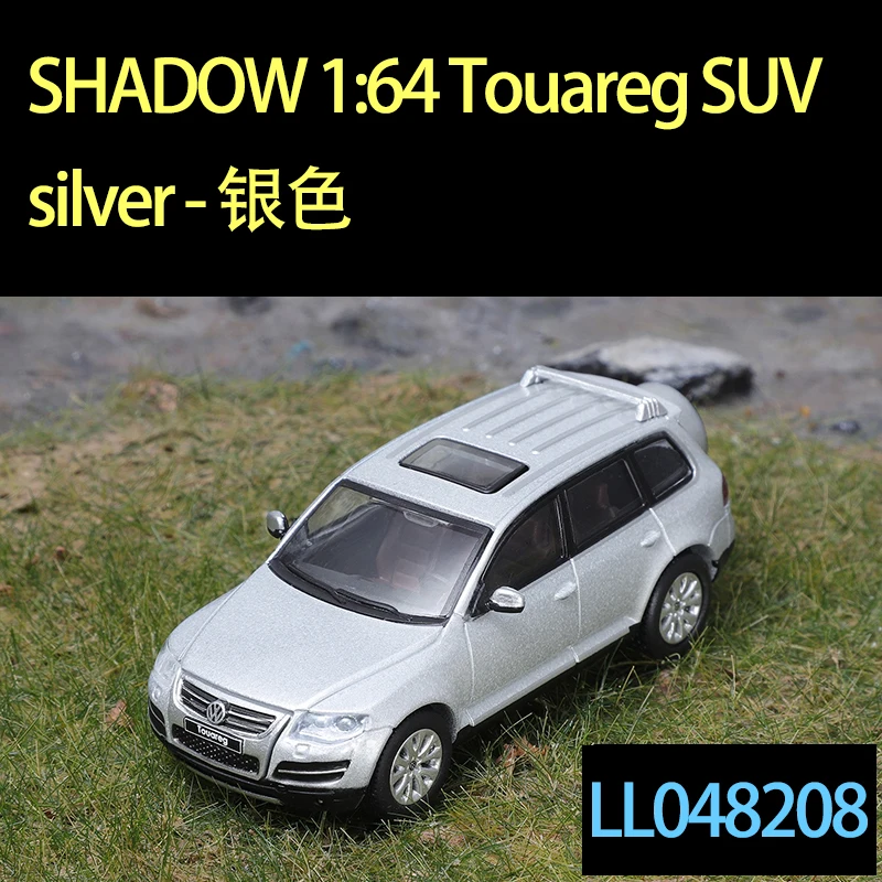 1/64 Scale Metallic Blue Touareg SUV Model 8 1/64 Scale Metallic Blue Touareg SUV Model - Image 8