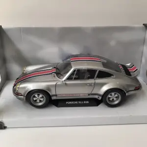 Porsche 911 RSR 1/18 Die-Cast Model Collectible 6 S2d656f2db792435c8e329a2eebb2078ex