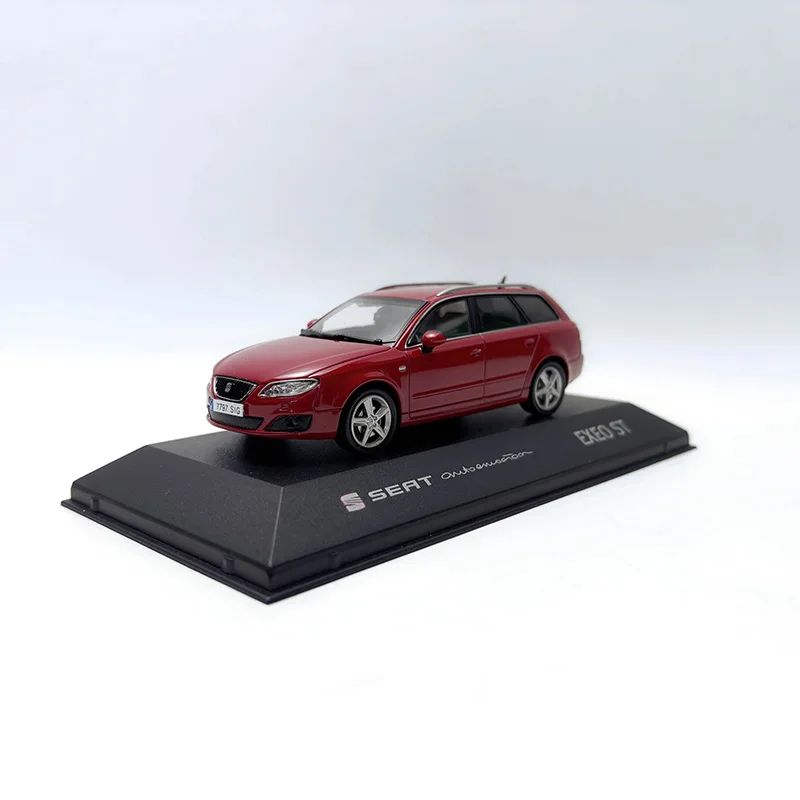 Red Schuco 1/43 Scale Diecast Car Model 2 Red Schuco 1/43 Scale Diecast Car Model - Image 2