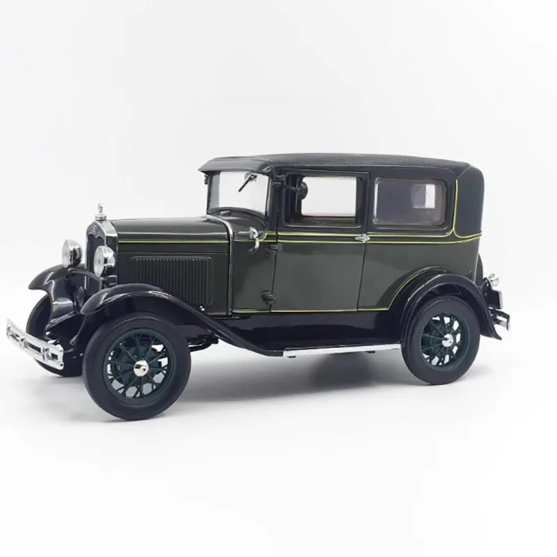 Vintage 1931 Alloy Car Model by SunStar 1 Vintage 1931 Alloy Car Model by SunStar