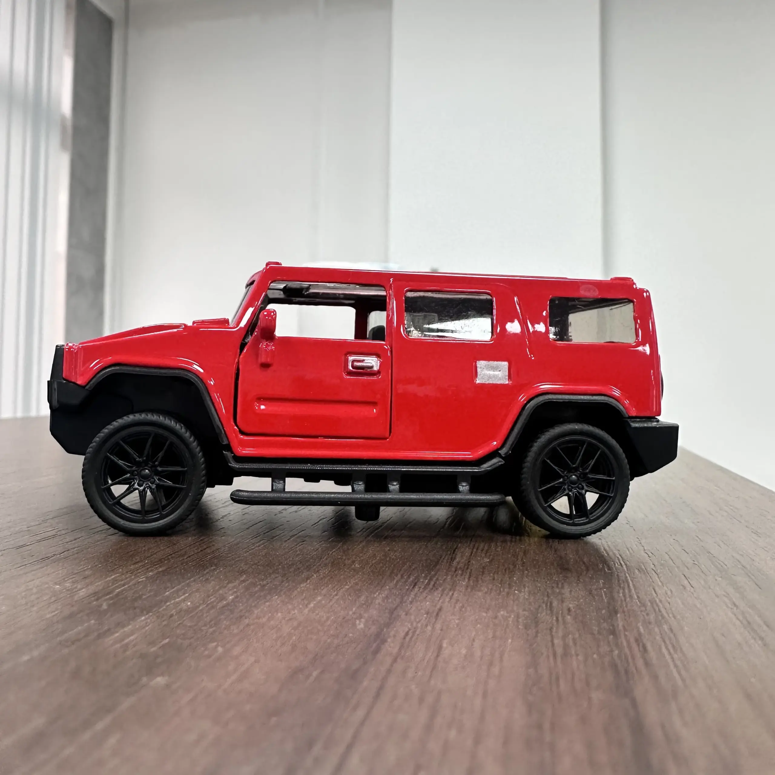 Red Alloy Off-Road Vehicle Toy for Collectors 6 Red Alloy Off-Road Vehicle Toy for Collectors - Image 6