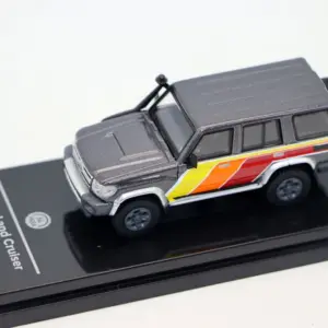 Land Cruiser 70 Series Miniature Diecast Model 11 S2e38f0f77d1f4a44a12b51bd5bd67f85G