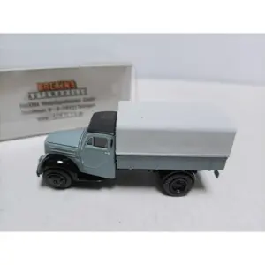 Vintage Garant DRK Delivery Truck Model 1:87 Scale 6 S2e3f78473e7349589ea1474031aafbf3S