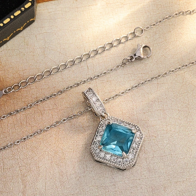 Elegant Blue Aquamarine Pendant Necklace 4 Elegant Blue Aquamarine Pendant Necklace - Image 4