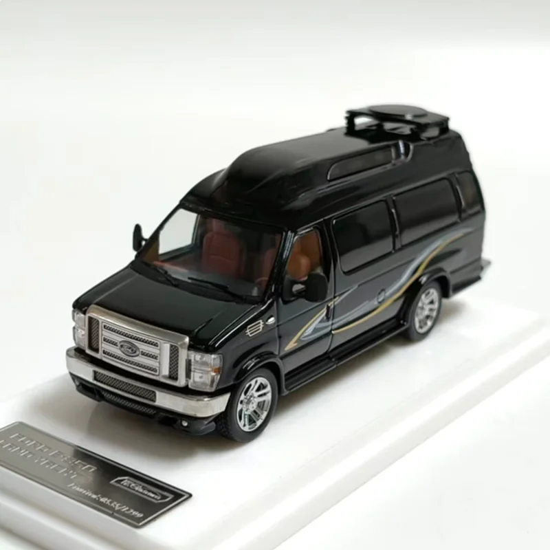 Ford E350 RV Diecast Model 1:64 Scale 6 Ford E350 RV Diecast Model 1:64 Scale - Image 6
