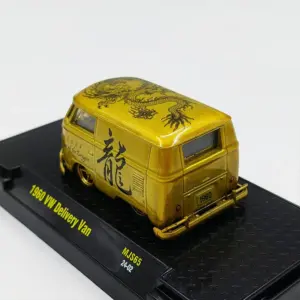 Vintage 1960 VW Delivery Van Mini Model in Alloy 10 S2ece28c0aa2540adaf600beb81990165M