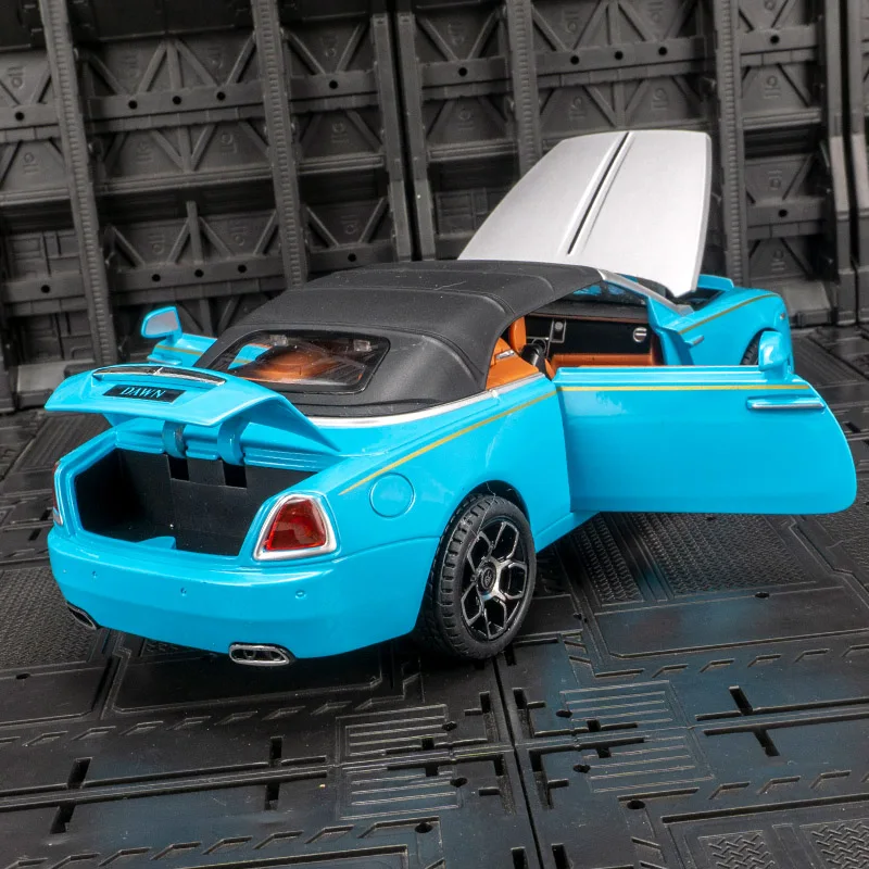 Luxury 1:24 Blue Diecast Car Model 2 Luxury 1:24 Blue Diecast Car Model - Image 2