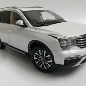 GAC Trumpchi GS8 1:18 Diecast Model Car 11 S2f8c98ce16b1479995d5b79338e2d83bd