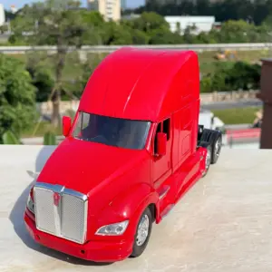 Vibrant Red 1:32 Kenworth T700 Diecast Model 8 S2fa82abf3b744078ba9395f1a403e08aj