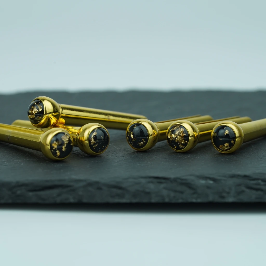 Copper Acoustic Guitar Bridge Pins Set 8 Copper Acoustic Guitar Bridge Pins Set - Image 8