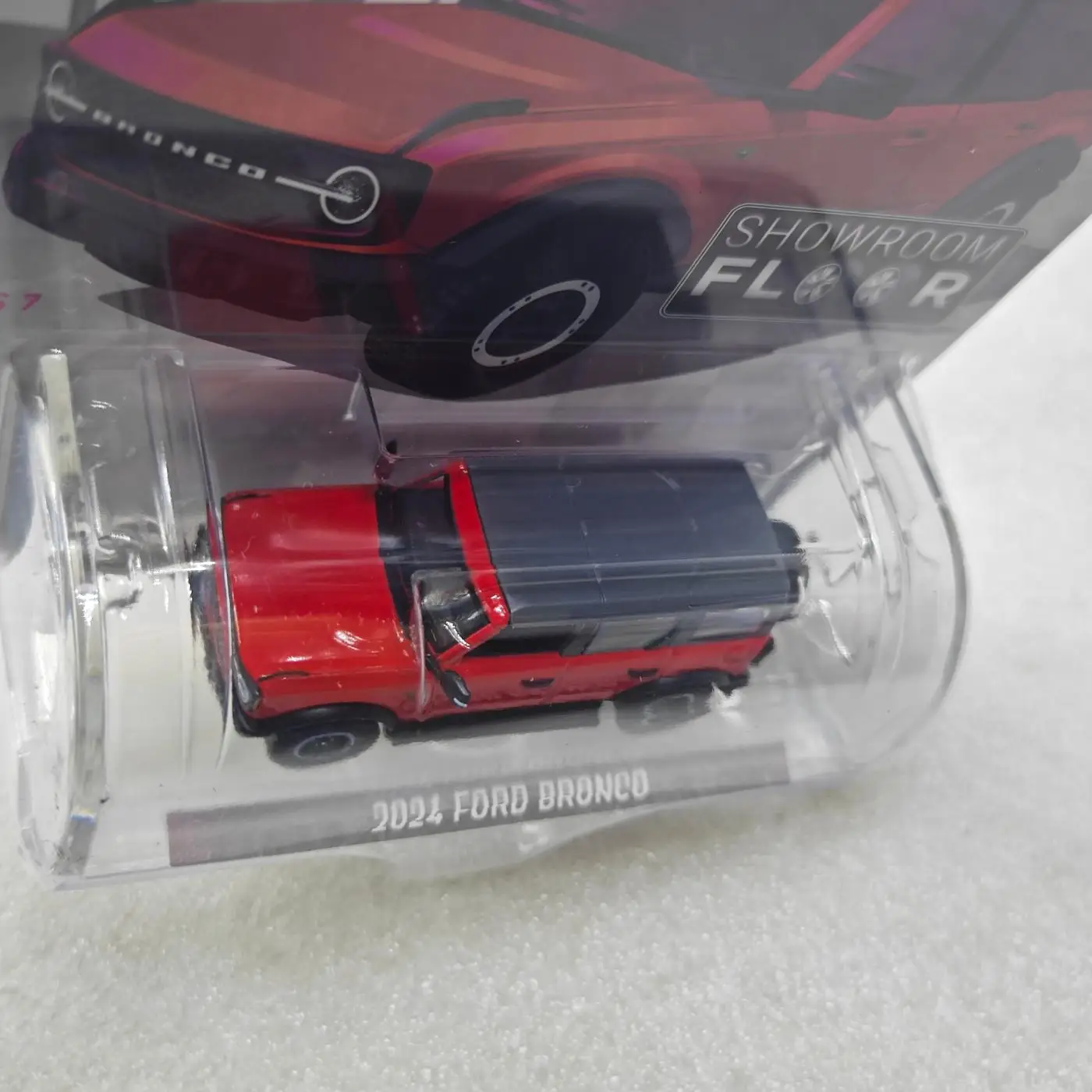 Vivid Chili Red Ford Bronco Model by Greenlight 4 Vivid Chili Red Ford Bronco Model by Greenlight - Image 4