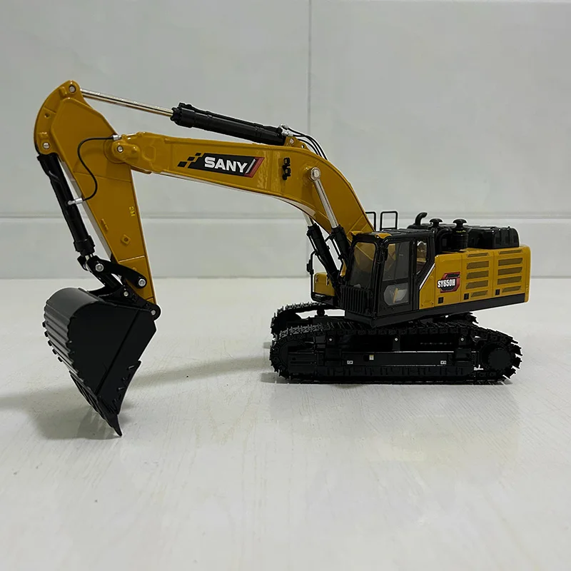 1:35 SANY SY650N Excavator Model 4 1:35 SANY SY650N Excavator Model - Image 4