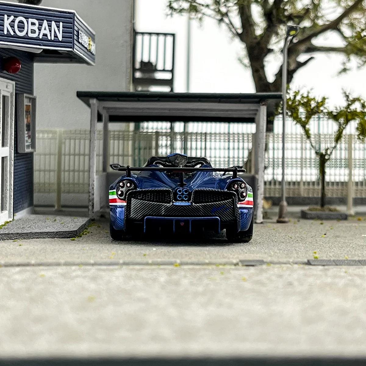 1:64 Pagani Huayra Diecast Model 3 1:64 Pagani Huayra Diecast Model - Image 3