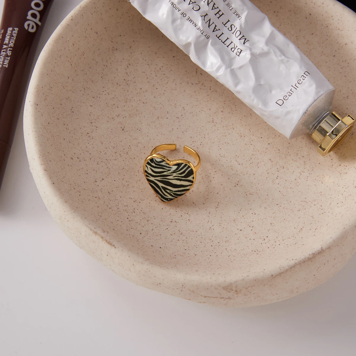 Stainless Steel Heart-Shaped Adjustable Ring 4 Stainless Steel Heart-Shaped Adjustable Ring - Image 4