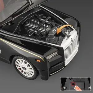 Elegant 1:18 White Rolls-Royce Phantom Model 15 S3098f638e3bc44d19e413650d5e9631dh