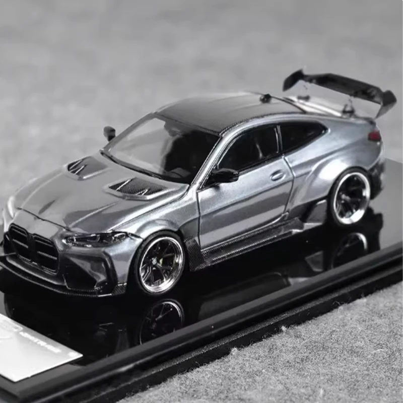 BMW G82 M4 1:64 Diecast Model in Black 5 BMW G82 M4 1:64 Diecast Model in Black - Image 5
