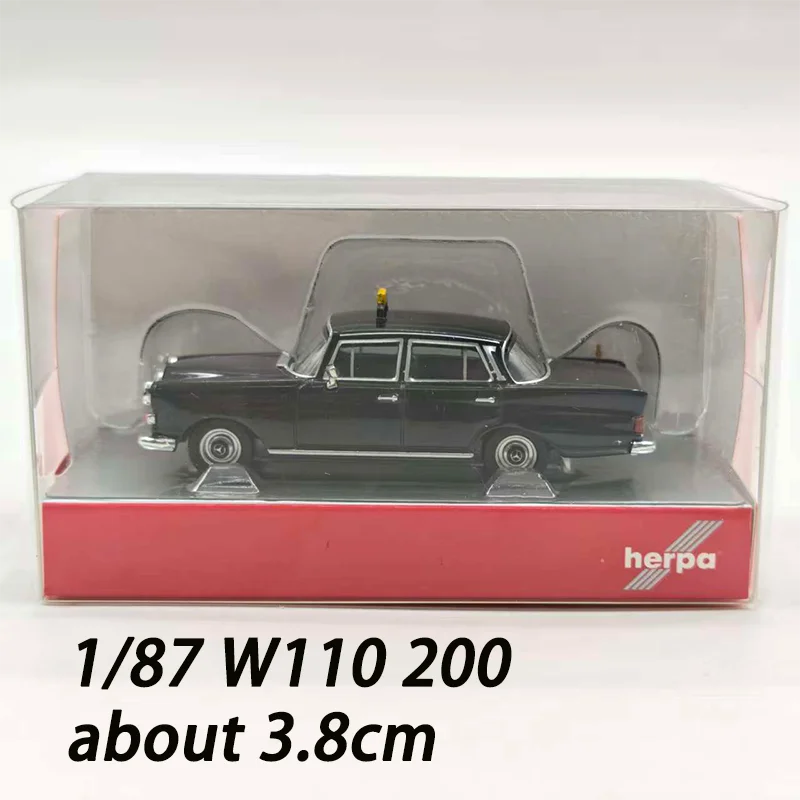 Herpa 1/87 Classic Car Collection Display Set 9 Herpa 1/87 Classic Car Collection Display Set - Image 9
