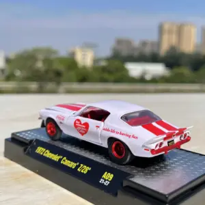 1972 Chevrolet Camaro Z/28 Diecast Model 9 S3181f70e732a4b7e8331841e885ddd63f