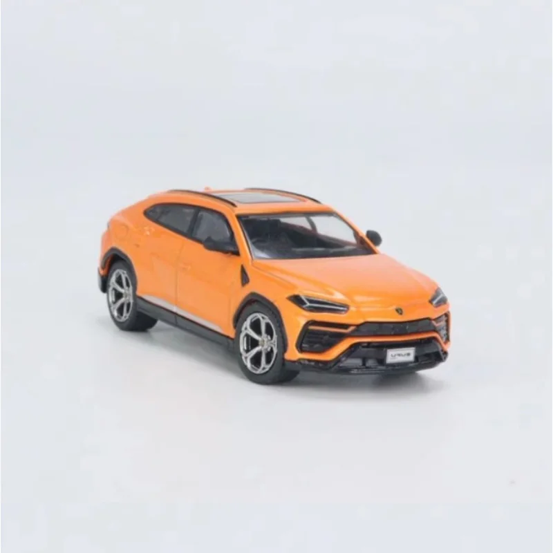 Vibrant Orange Lamborghini Urus EVO Model 4 Vibrant Orange Lamborghini Urus EVO Model - Image 4