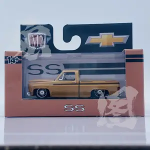 1973 Chevrolet Cheyenne Super Diecast 1:64 Scale 11 S3223446e3320496e96f14ea8d38ec84ej