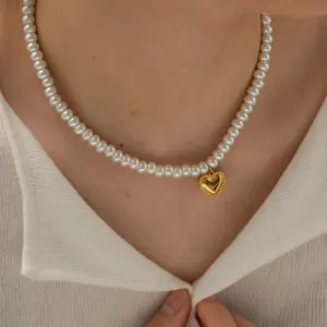 Stainless Steel Pearl Necklace with Gold Pendent 8 S3224cdb6411e498f9d7a21c846c1bc4db