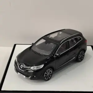 Black Renault Trafic Die-Cast Model 1:43 Scale