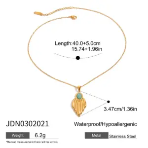 Gold Leaf Pendant Necklace for Women 13 S3262e011a8214a71a15cd67c50577a0ao