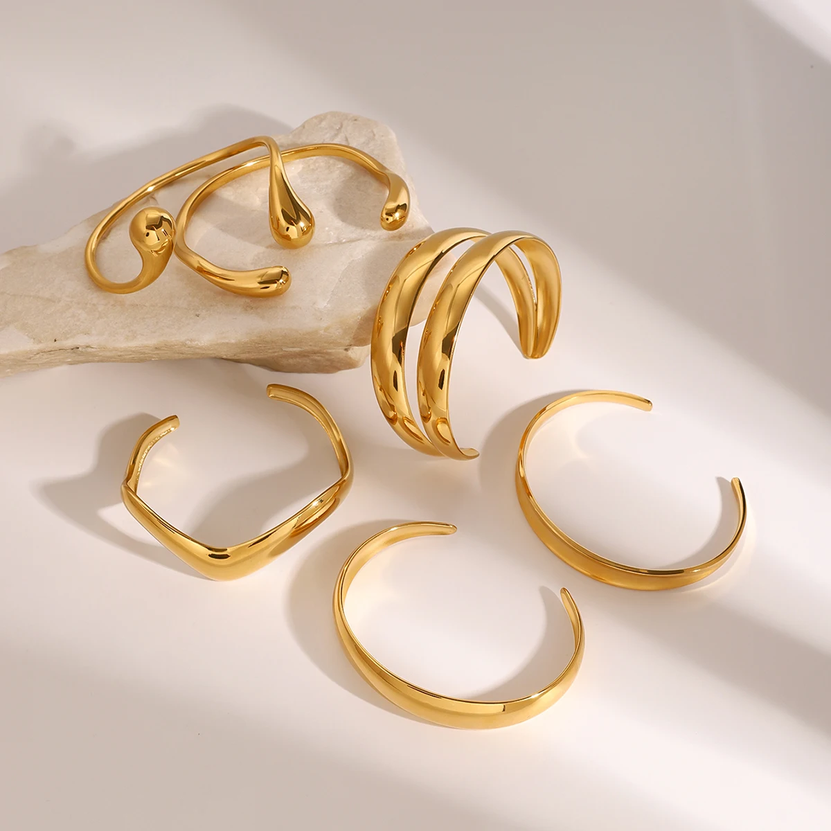 Stainless Steel Gold-Toned Wave Cuff Bracelet 3 Stainless Steel Gold-Toned Wave Cuff Bracelet - Image 3