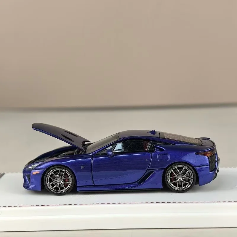 Vibrant Red Lexus LFA Diecast Model 6 Vibrant Red Lexus LFA Diecast Model - Image 6