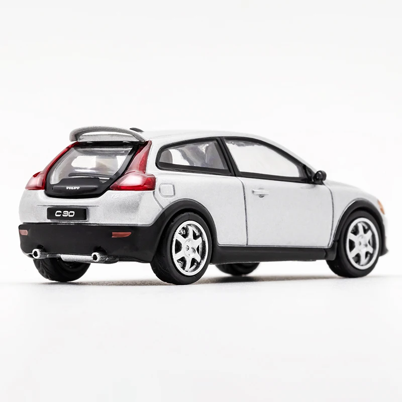 Vibrant Green 1/64 Diecast Model Car 5 Vibrant Green 1/64 Diecast Model Car - Image 5