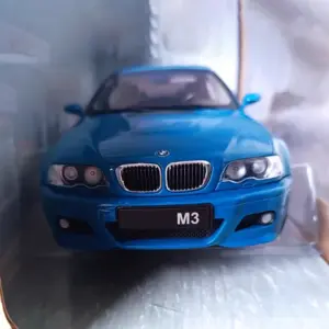 BMW M3 1:18 Scale Diecast Model for Collectors 11 S332ed72e070c4fbd87b371591bfdece8R
