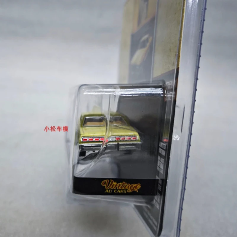 Vintage 1976 Ford Thunderbird Model in 1/64 Scale 4 Vintage 1976 Ford Thunderbird Model in 1/64 Scale - Image 4