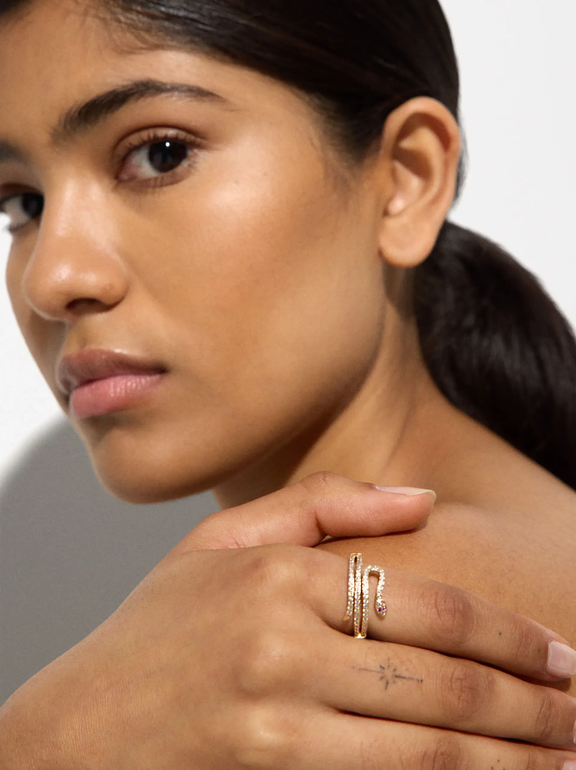 Stainless Steel Snake Ring with Rhinestones 2 Stainless Steel Snake Ring with Rhinestones - Image 2