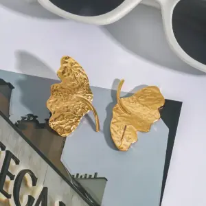 S336f0110efe9490bbd051bffae711b0en