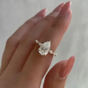 Gold Geometric Oval Zircon Ring for Women 5 S33c283c2f9ec418495fe5301130d9811k