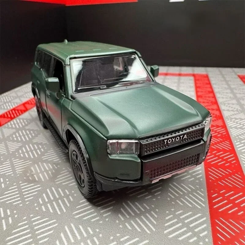 1/36 Scale Toyota Prado Land Cruiser LC250 Diecast Model 3 1/36 Scale Toyota Prado Land Cruiser LC250 Diecast Model - Image 3