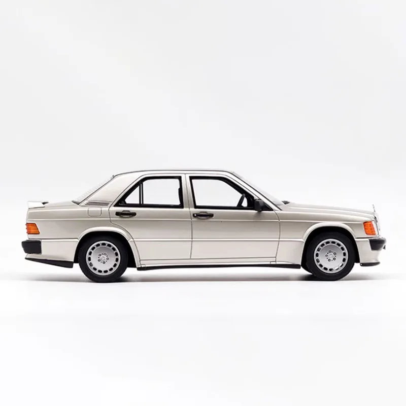 Mercedes-Benz 190E 2.5-16 W201 EVOII Model 3 Mercedes-Benz 190E 2.5-16 W201 EVOII Model - Image 3