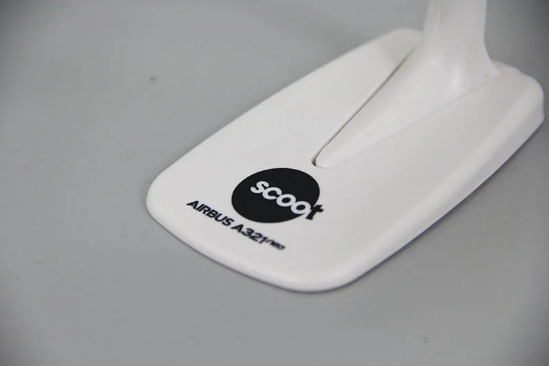 Airbus A321NEO Scoot Airlines 1:200 Model 6 Airbus A321NEO Scoot Airlines 1:200 Model - Image 6