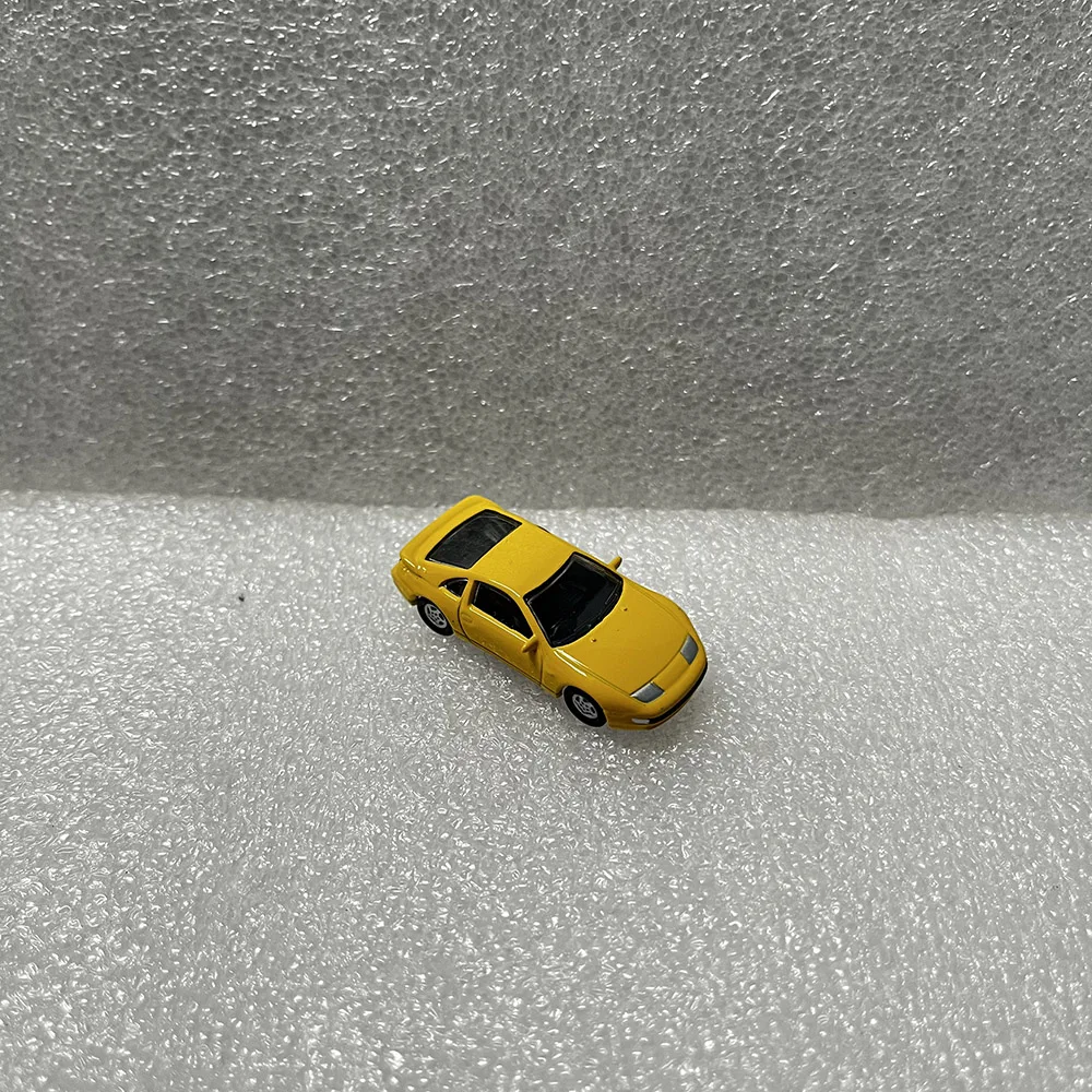 Die-cast Nissan 300ZX CZ32 Model 1:100 Scale 5 Die-cast Nissan 300ZX CZ32 Model 1:100 Scale - Image 5