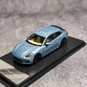 Liberty 1:64 Porsche Panamera Turbo S Model 18 S349bb81a0dac456e8943e49b36a6d132n