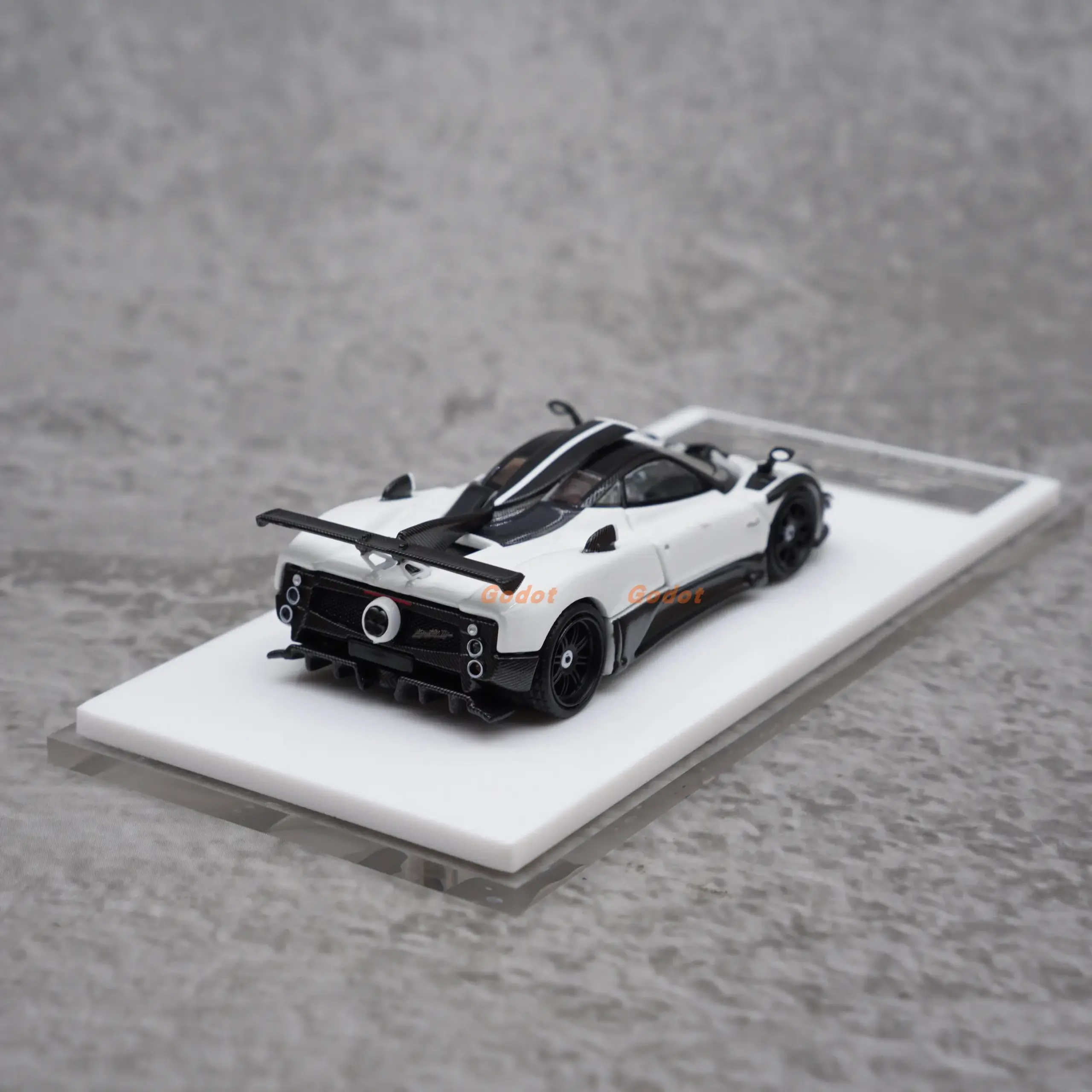 White Pagani Zonda 1:64 Scale Diecast Model 2 White Pagani Zonda 1:64 Scale Diecast Model - Image 2