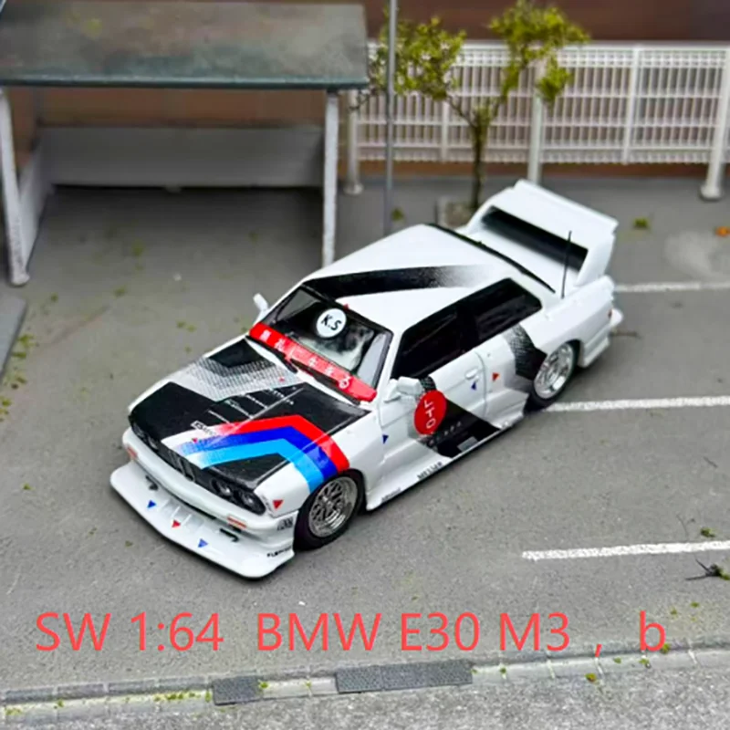1:64 Alloy BMW E30 M3 Race Car Model 2 1:64 Alloy BMW E30 M3 Race Car Model - Image 2