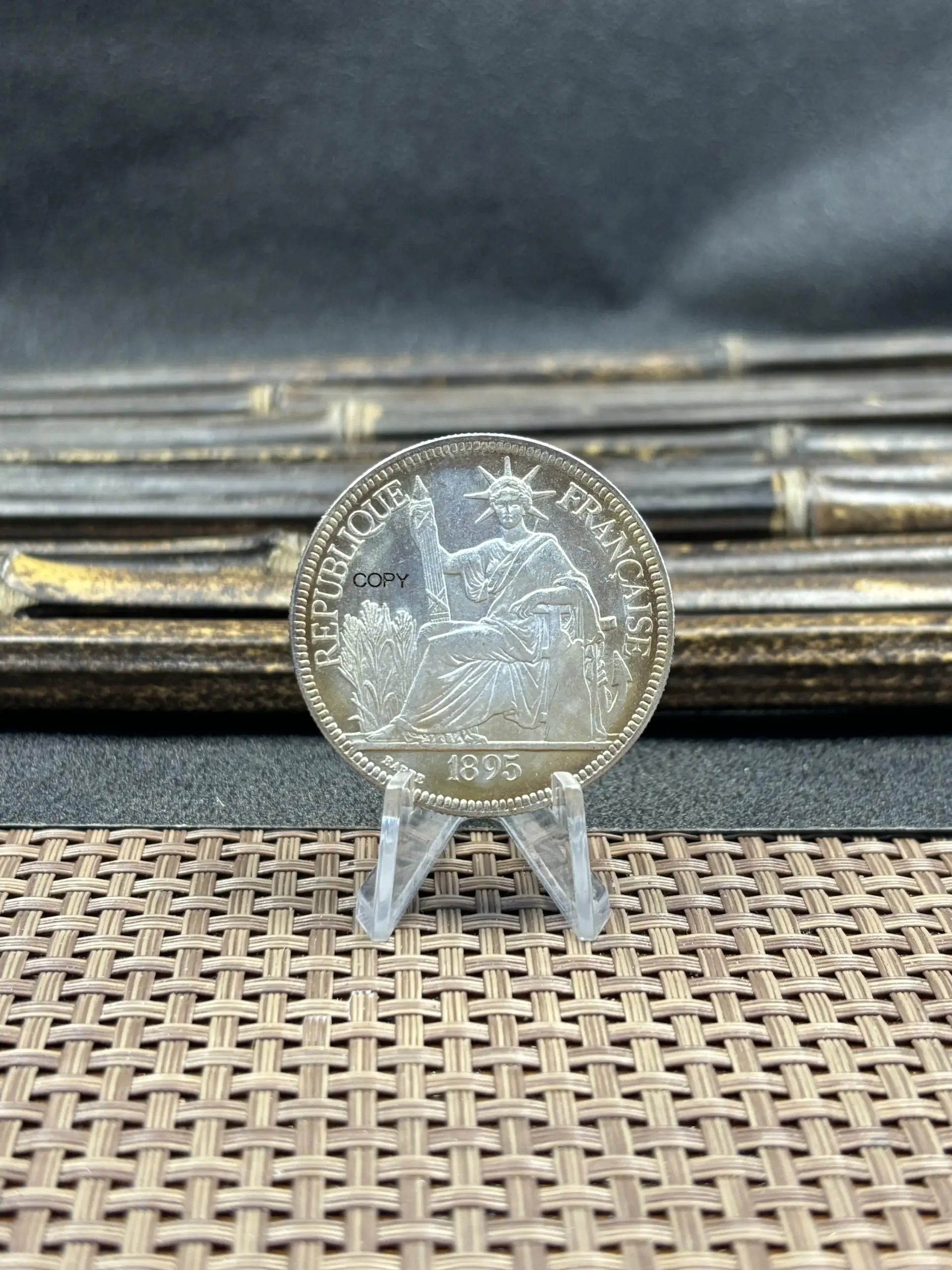 Vintage French Liberty Replica Coin 1886-1909 3 Vintage French Liberty Replica Coin 1886-1909 - Image 3