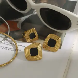 S35cd87dfc6c64d58b2ad7d02f5fc96ads